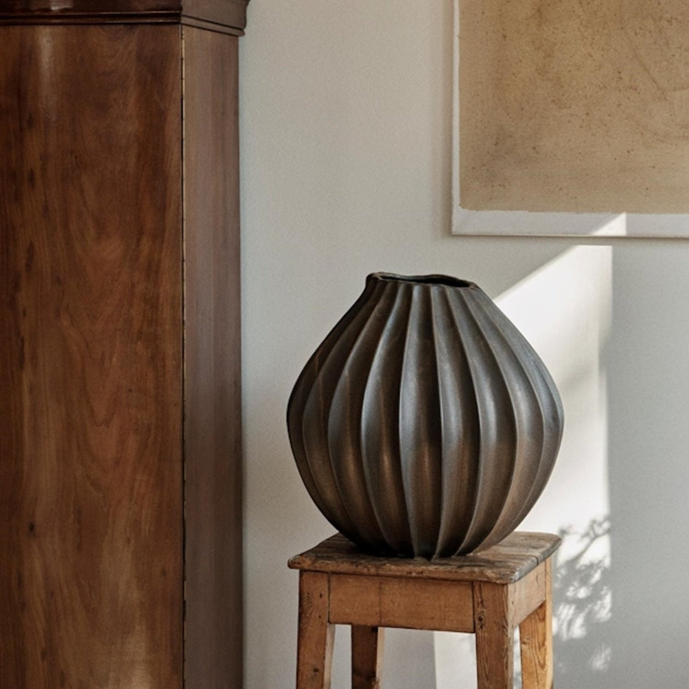 Wide Vase | Antique Brown | Various Sizes