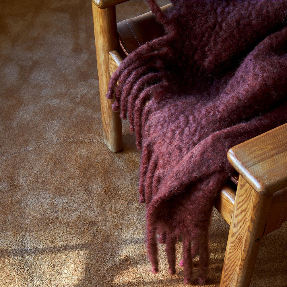 Tekla Chunky Mohair Blanket | Mulberry Jam